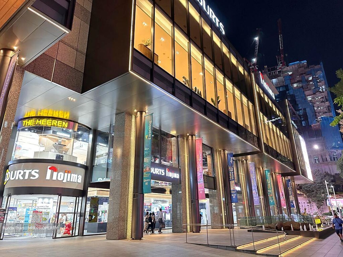 The Heeren (D9), Retail #480859141